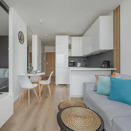 Cozy Przedmiejska By Renters * ヴロツワフ
